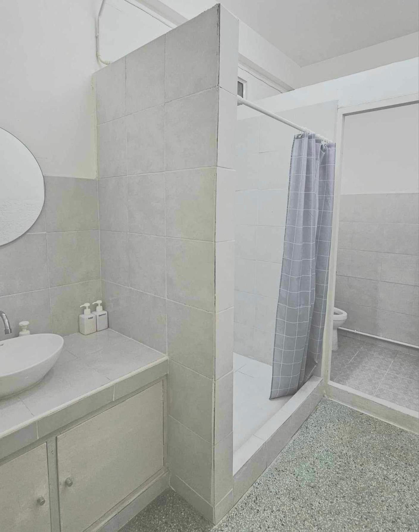 W District Guesthouse Μπανγκόκ Εξωτερικό φωτογραφία